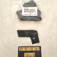 Right Door Pillar Rubber Corner 1pcs Toyota Lc Hardtop FJ40 BJ40 Ori