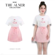 AN870-XL White Shirt Set With Embroidered Dog Pattern Short Sleeves Pink Plaid Skirt The Alner Label