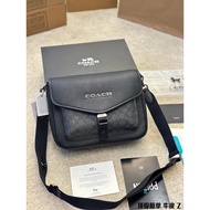 23.8.31更新   牛皮 Coach I Charter Messenger 邮差包