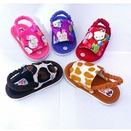 Baby sandals ko2p pareasi