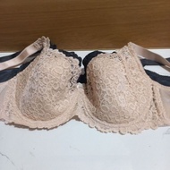 Bra From& Beauty 163 WP lace bra with thin foam underwire size B75, C75, B80, C80, B85, C85, C90
