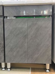 灰色不銹鋼櫥櫃和水槽 W24.5 X 18.5 X H34 英寸