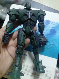 《環太平洋》機甲獵人「吉普賽危機」（Gipsy Danger）模型