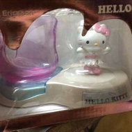 hello kitty 手機充電器