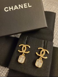 Chanel cc logo classic crystal earrings 香奈兒經典閃石耳環