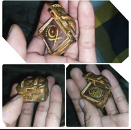 Stambul kecil tinta warna mas