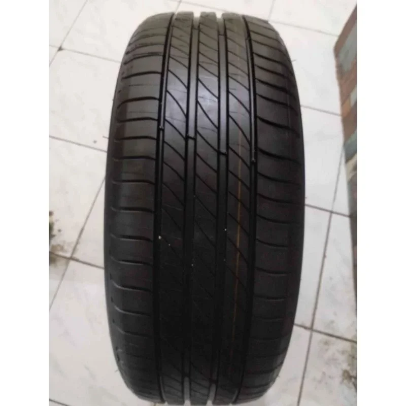 ban mobil tubless ukuran 215/65 R16 second tubles/ ban mobil 215/65 Ring 16 tubles berkualitas secon