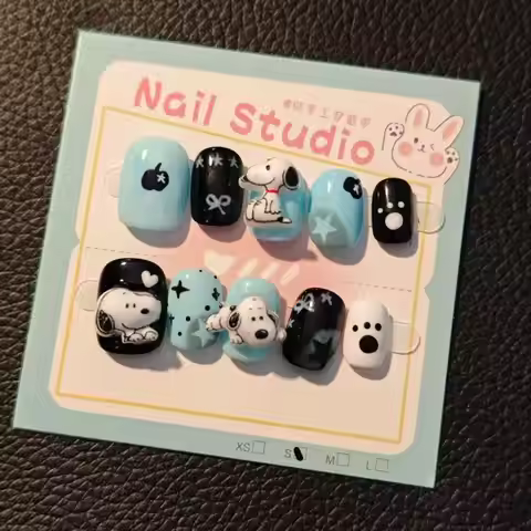 Kawaii Snoopys Nails Blue Black Press On Nails Cute Cartoon Short Nails Glitter Decorated False Nail