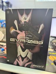 RAH EVA 08 二手近全新 齊件無損狀況如圖