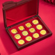 老鳳祥十二生肖黃金金幣金片章本命年足金999馬年生日禮物送女友;0.1g;12枚·生肖金幣【木質生肖禮盒】【平行進口】