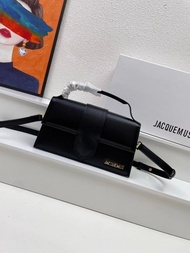 JACQUEMUS 雅克穆斯 Le Bambino Leather Bag 黑色 小號
