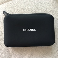 CHANEL | กระเป๋าเครื่องสำอางและของใช้ในห้องน้ำพกพา