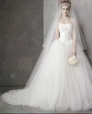 White by Vera Wang 婚紗