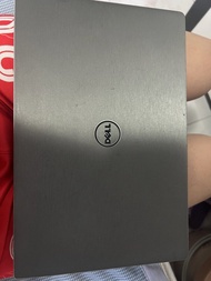 Dell 手提電腦