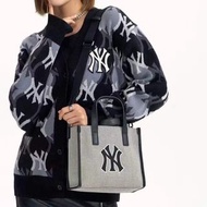 MLB大Logo兩用袋👜