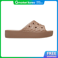 Crocs | รองเทาแตะแบบสวมทรงคลาสสค พนหนา ลายเรขาคณต สำหรบผหญง รน 209564 2Q9 3072794