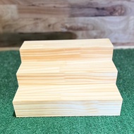 ชั้นวางขวด แบบ3ชั้น ไม้สนนอกแท้ แบบปิดทึบ กxยxส 24x32x15 Cm. CAS09-3*32