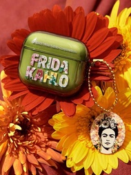 Frida Kahlo X SHEIN 字母圖案殼套帶人像圖案吊墜適用於Airpods