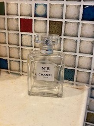 Chanel 香水樽