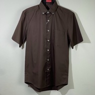 GQ Classic Shirt เสื้อเชิ้ตแขนสั้น รีดง่าย ผ้านุ่ม เบาสบาย (ใส่คู่กางเกงขายาวสุดจะเท่) ลดล้างสต็อก