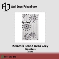 Keramik Dinding Licin Mulia Signature 25x40 Fennel Deco Grey