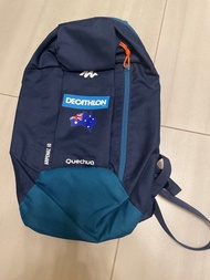 Decathlon 背包