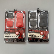 Miniature Cinema Chair Scale 1/12 For Figures Or Models 1 From Japan