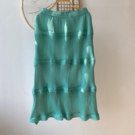 1000 One Size (45-75kg) Summer Sanzhai Pleated Casual Versatile Slimming Cake Skirt