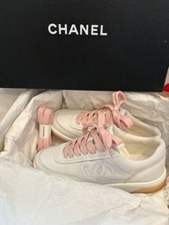 Chanel  Sneakers粉拼白小白鞋🎀36.5 全新