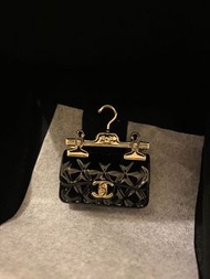 Chanel 23C Cruise Brooch 衣架 hanger classic flap mini胸針