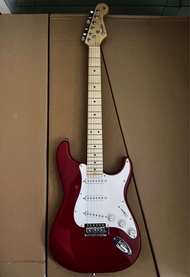 กีต้าร์ไฟฟ้า Fender Stratocaster ( พร้อมส่งในไทย )