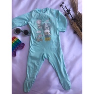 HIJAU Jump Suit Chicco 9m jumper Foot Cover Sleepwear Baby bobo Shirt Green Color Air Balloon Rabbit Bear animal animal preloved Clothes 9 Months Old Kids Clothes