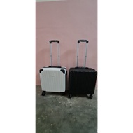 Lightweight 20 inch Luggage