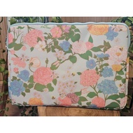Kloset Laptop Bag Flower Pattern Second Hand