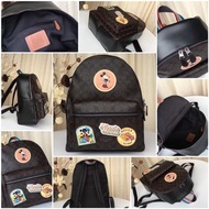 🤩 Coach x Disney Backpack 🎒100% New   PVC拼皮材質  超大容量  經典c紋  尺寸：30長.38高.12寬 cm