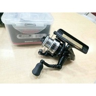 Maguro Avengers 800. Mini Spinning Reel