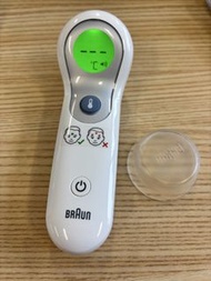 Braun NTF 3000 非接觸式額溫槍/探熱槍