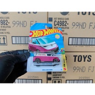 HOT WHEELS CASE D 2026 SUPER MINT CARDED  VW ID. BUZZ BOMB - SR 7