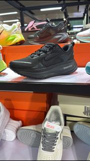 Nike Zoomx 18