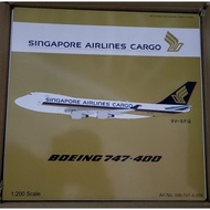 J.FOX 1/200 Singapore Airlines Cargo B747-400F die cast model 9V-SFQ