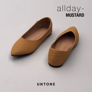 รองเท้าคัชชูไซส์ใหญ่ 35-46 ไม่มีส้น สีมัสตาร์ดผ้านูบัค UNTONE [ Mustard 0 ]