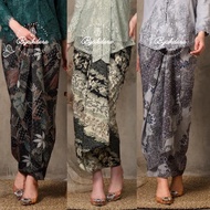 Bycikdara Pario Batik FREE Buckle | Kain Batik | Pario Kebaya | Bukan Pario Instant Skirt