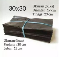 polybag tanaman ukuran 30x30 isi 15 pcs / polybag 30x30 isi 15 lembar