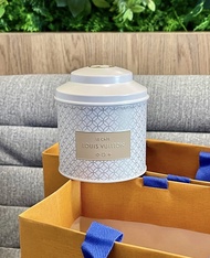 ใบชาขาวลิมิเต็ดเอดิชั่นพร้อมกระเป๋าของขวัญแบรนด์ดั้งเดิมของ LV พร้อมการส่งเร็วจาก SF Express