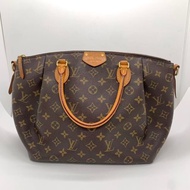 二手Lv turenne老花餃子包中號，設計簡單低調 復古又時髦，很經典的一款，原始成色，尺寸：27*25