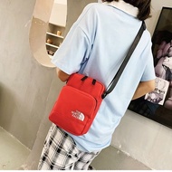 THE NORTH FACE กระเป๋าสะพายไหล่