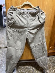 Uniqlo 男裝EZY寬版束口褲  男生XS號 尺寸蠻大的 日本品牌