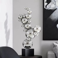 Luxury Ornaments Living Room Sculptures Art Groot Figurines Aesthetic Home Decors Bedroom Figurines 