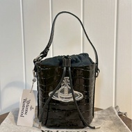 Vivienne Westwood Daisy 仿鱷魚皮紋兩用水桶包