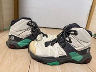 Salomon X Ultra 4 GTX hiking boots W37